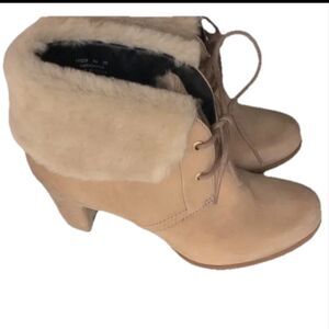 Ecco Jaffna Fur Women’s Winter Boots 3” Heels Size 39  US Size 8